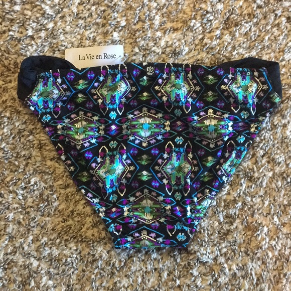 Bikini Bottom - Picture 2 of 5